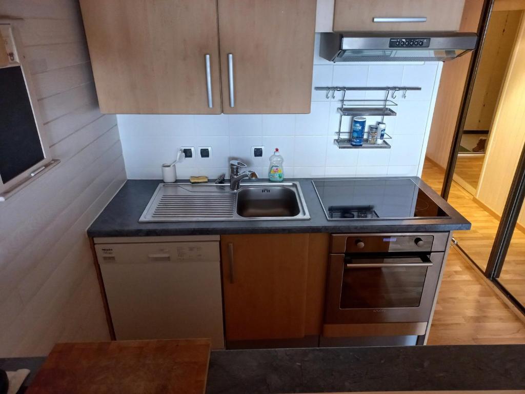 Studio lumineux 2 pièces avec mezzanine au Val-Claret, Tignes - FR-1-449-184 - 3