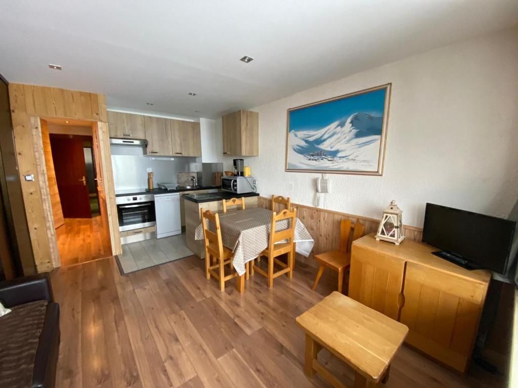 Studio ski aux pieds, vue montagne, idéal pour 4 - FR-1-449-45 - 2