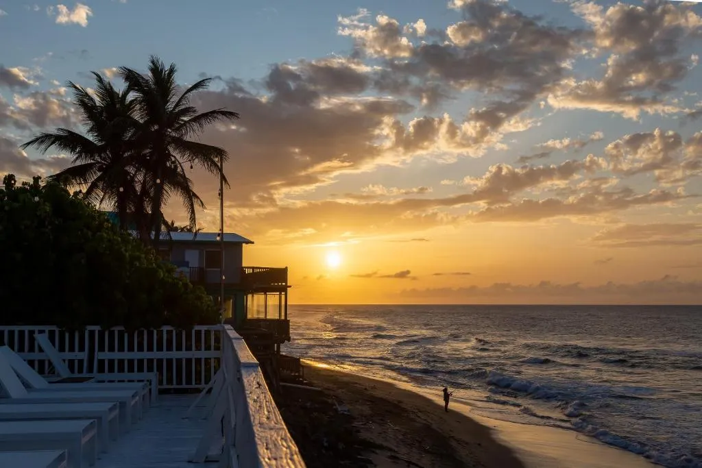 Bella Surf Inn, hotel in Isabela