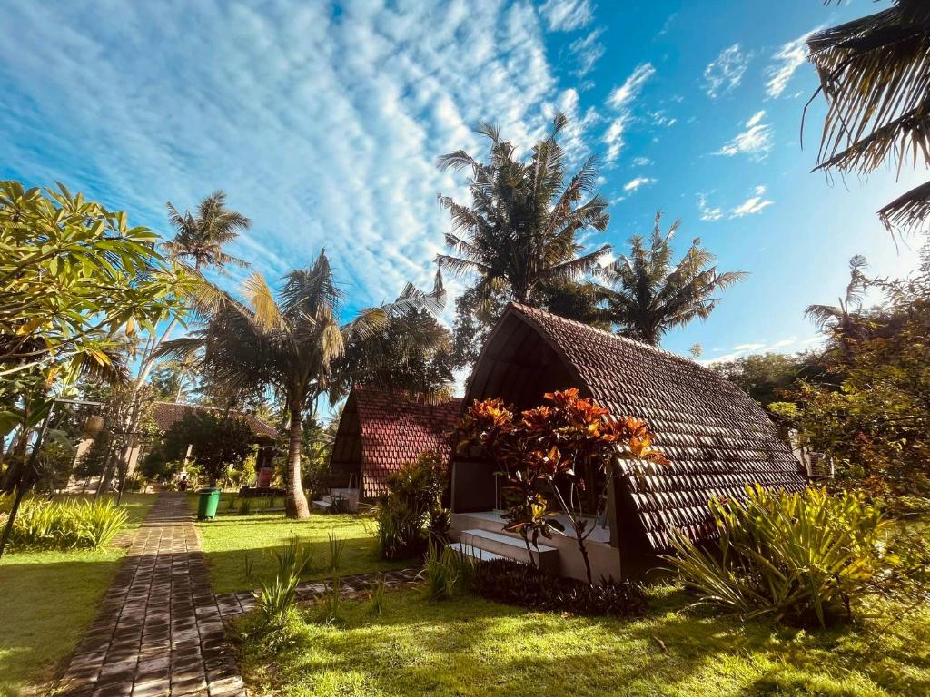 Apit Lawang Villas &#038; Resto