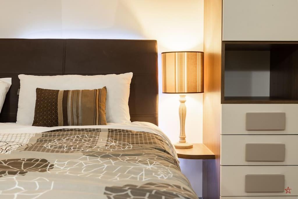 Arena-Center Luxury Apartment - 3