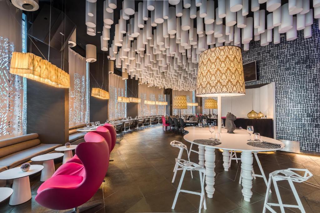 バルセロ ラバル ホテル (Barcelo Raval Hotel) レストラン