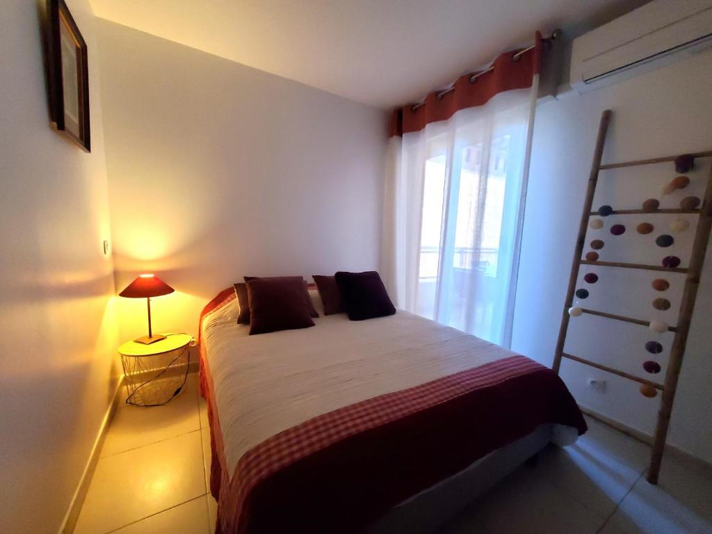 Frejus Plage Le Capitole T2 35m2 Climatise balcon - 4