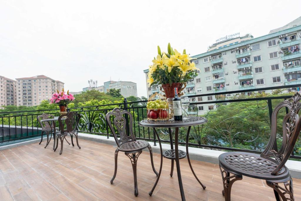 King's Hotel Linh Dam 2