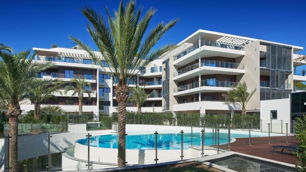 Parc du Cap Luxury Apartment, Antibes