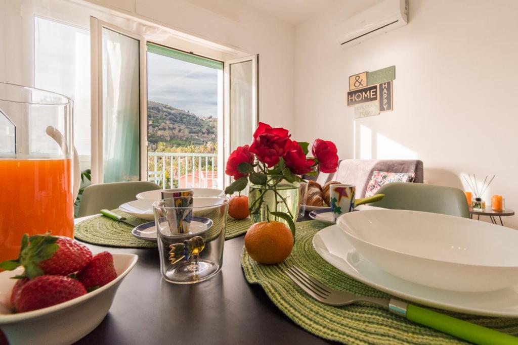 Casa Acqua Marina - 1 min from the sea, Wi-Fi & Air Conditioning, Sea View Balcony - 3