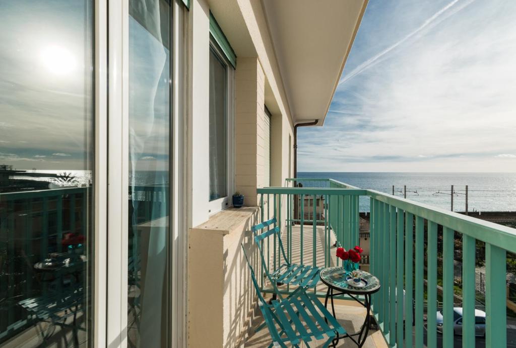 Casa Acqua Marina - 1 min from the sea, Wi-Fi & Air Conditioning, Sea View Balcony - 1