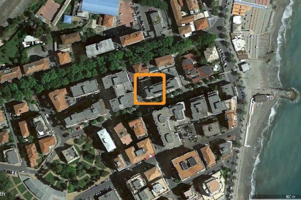 Ampio appartamento per 9 persone a pochi passi dal mare - 1