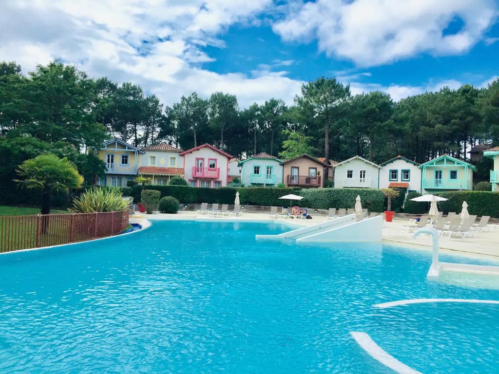 Maison 2 chambres 6 pers à Lacanau Océan, piscine, golf, Wi-Fi - 2