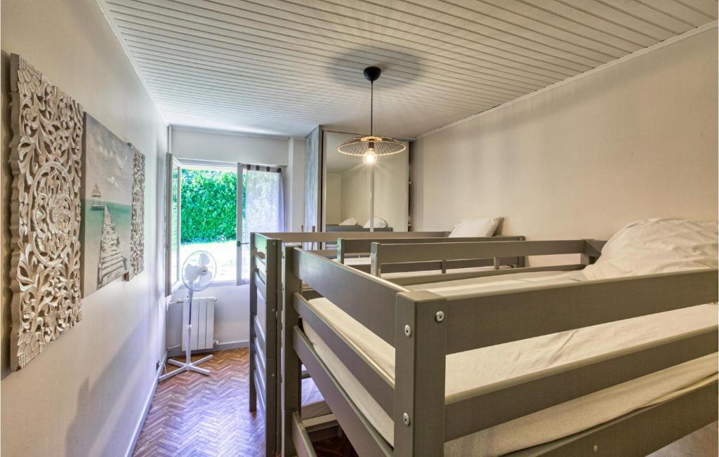 Awesome Home In Castelsagrat With Outdoor Swimming Pool, Wifi And Private Swimming Pool photo
