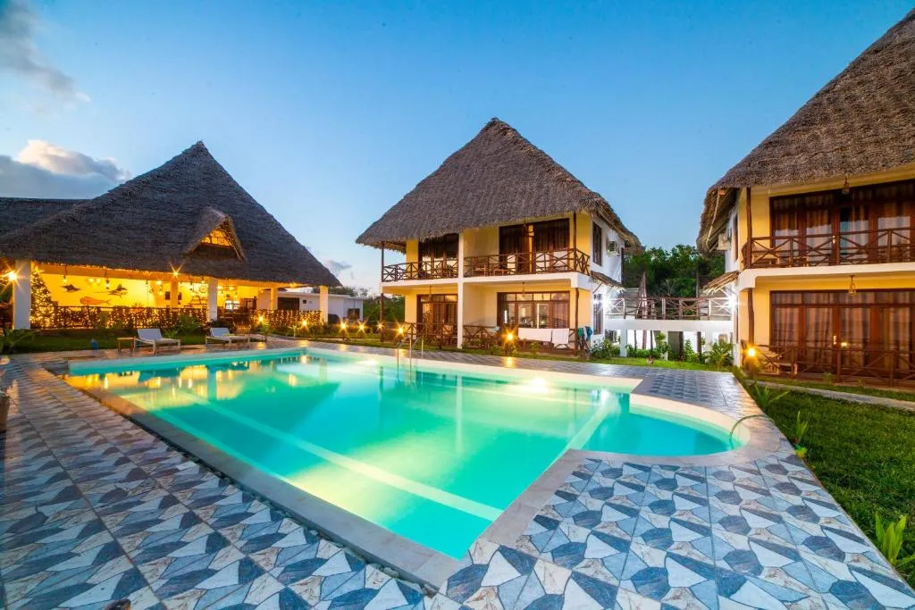 Mahi Mahi Beach Hotel，位于江比阿的酒店