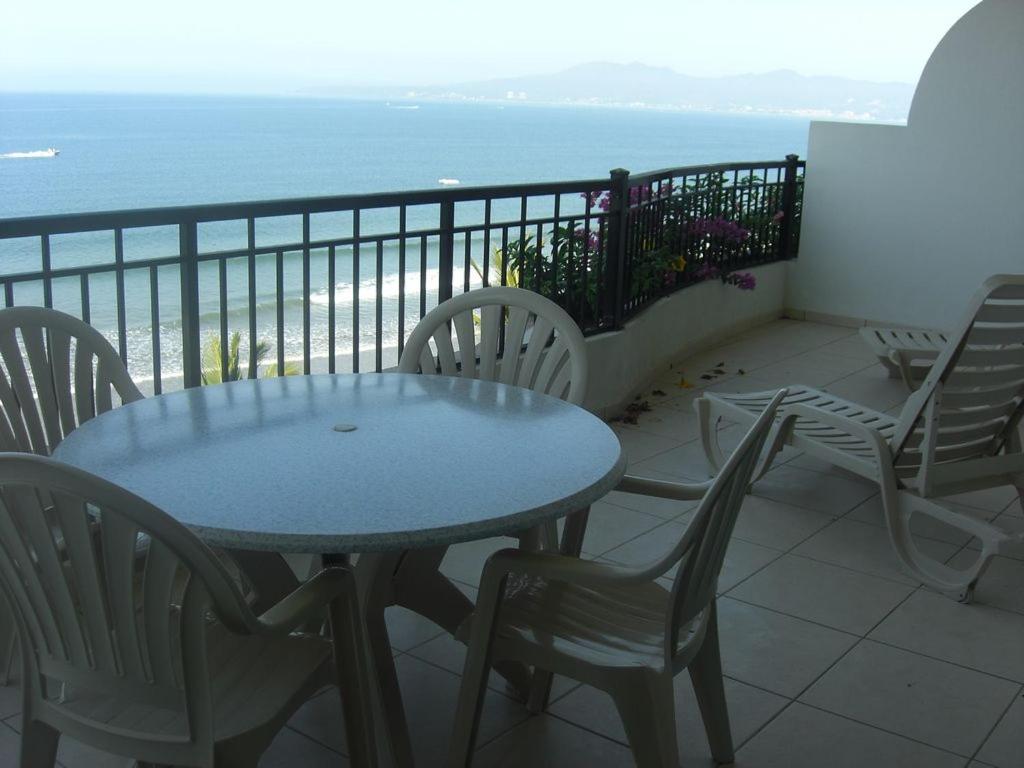 5 Star Playa Royale 2 Bedrooms on the 6th floor ask about our other PRR condos - 4