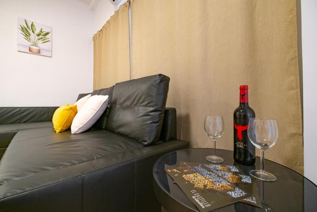 Self check-in! Apartment in the heart of Málaga! - 3