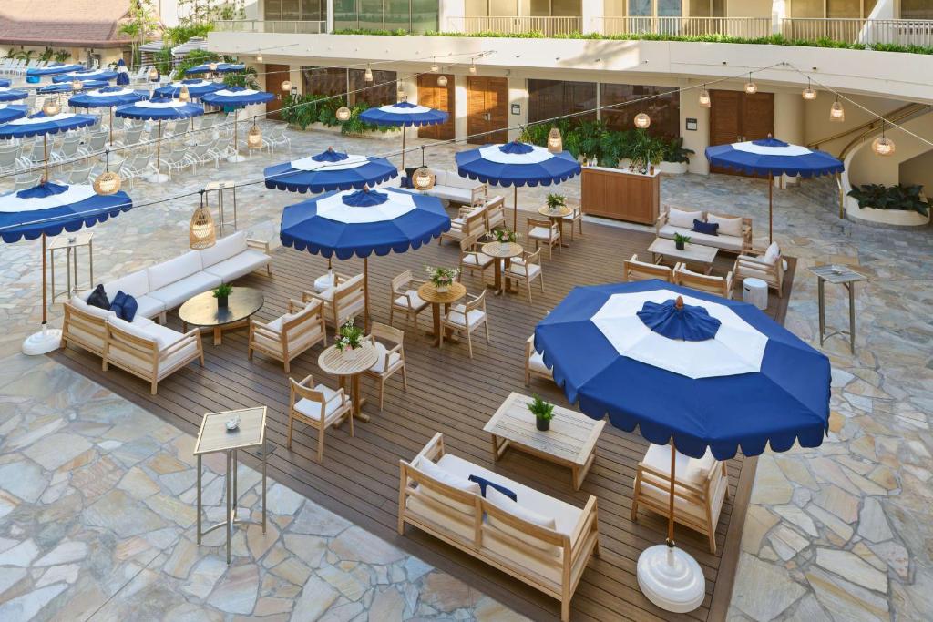 غرفة الاجتماعات/الاحتفالات