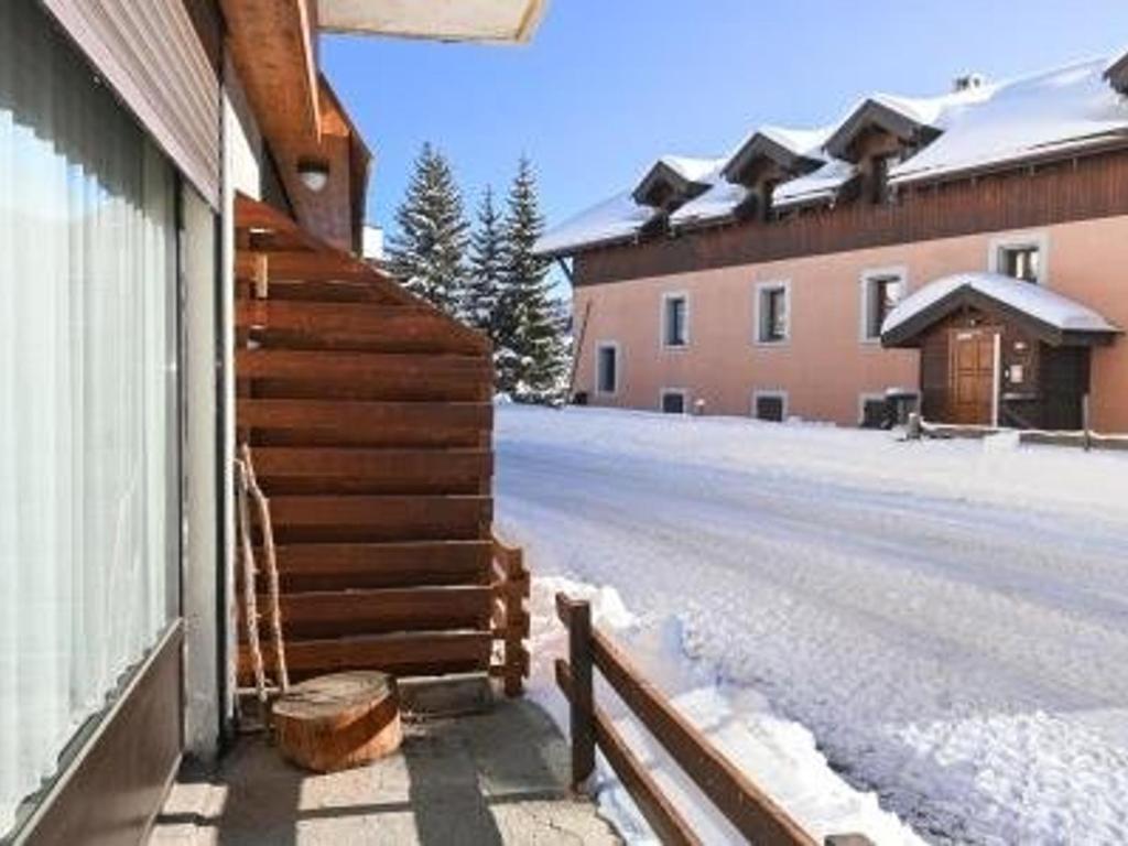 Charmant studio 4 pers, accès parking direct, proche pistes et services - FR-1-266-194 - 3