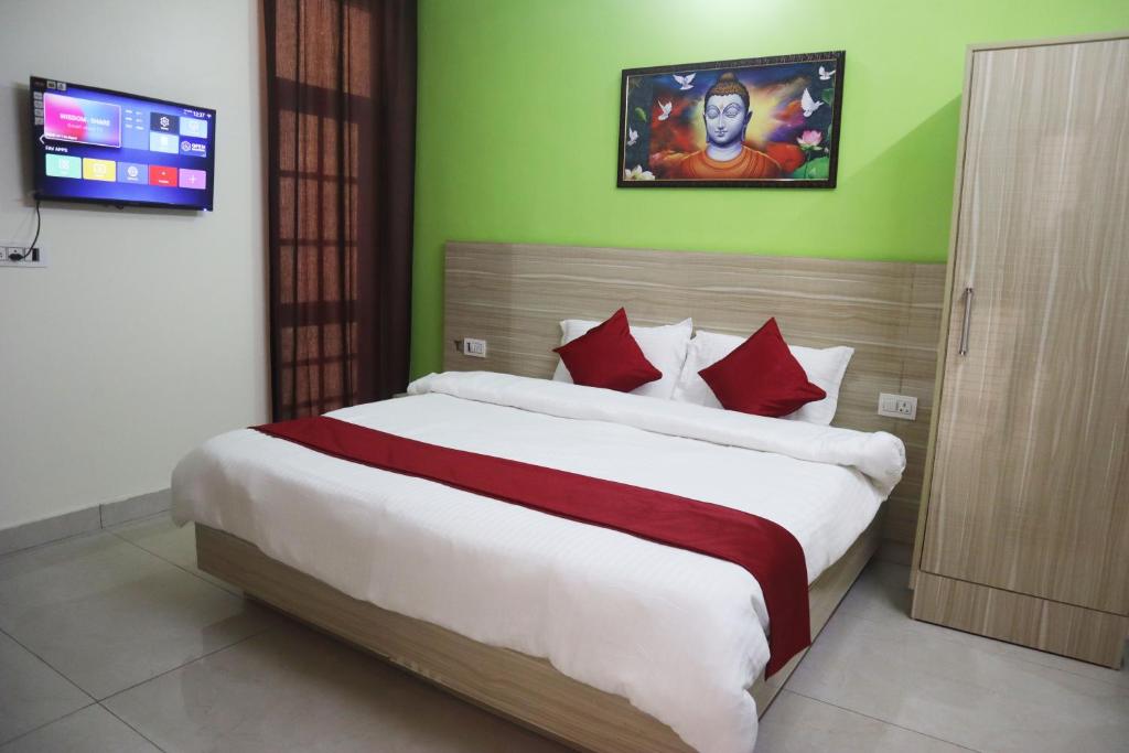 Hotel Aradhana palace photo