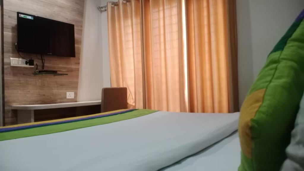 Capital O 75732 Hotel Aatithya photo