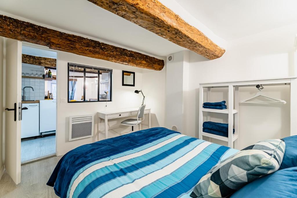 ROCHE : 3 Chambres,6 personnes, bien équipé, déco+ - 2