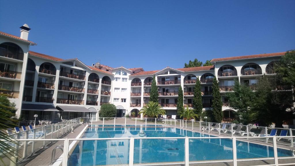 Hotel Residence Anglet Biarritz-Parme photo