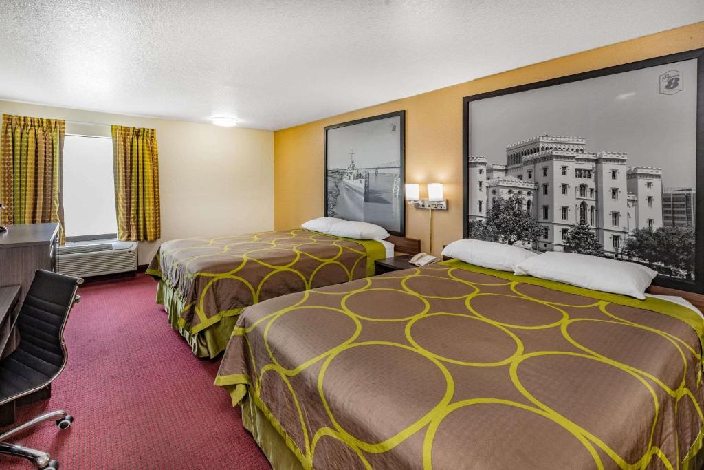 Super 8 by Wyndham Kinder/Coushatta near Casino, Kinder