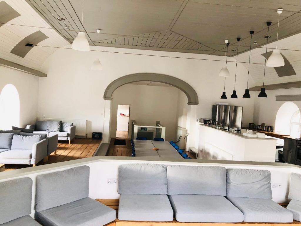 Afan Forest Bunkhouse-Converted Chapel Sleeps 30, Glyncorrwg