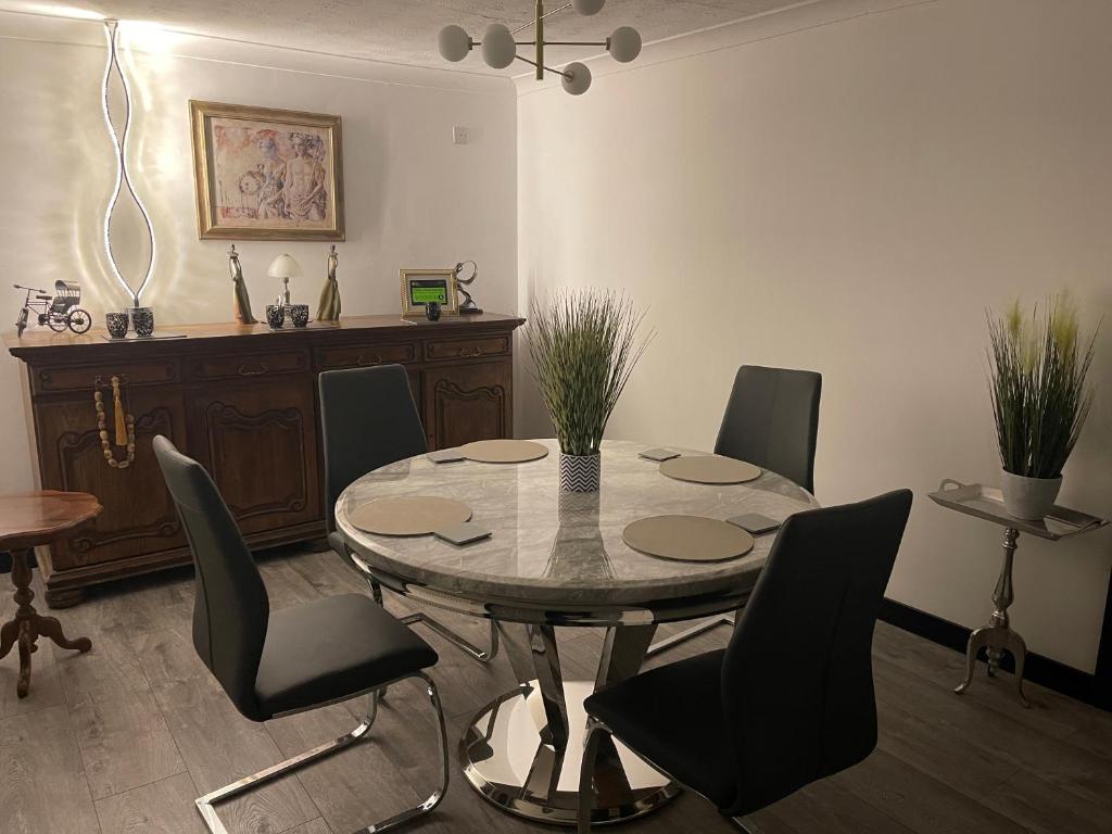 Da Vinci Guest House Gatwick, Crawley photo 8