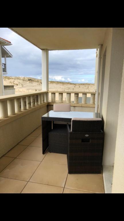 T2, bord de plage et piscine - 3