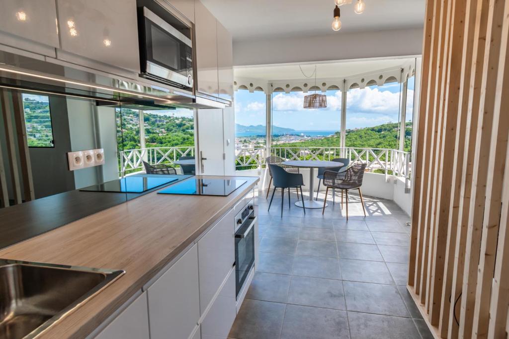 Appartement central, vue panoramique - Madin'Pop 305, Fort-de-France