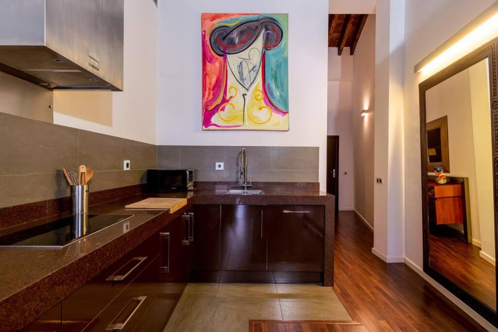 Fr26 Luxurious Apartment, 2 minutes from Cathedral - 3