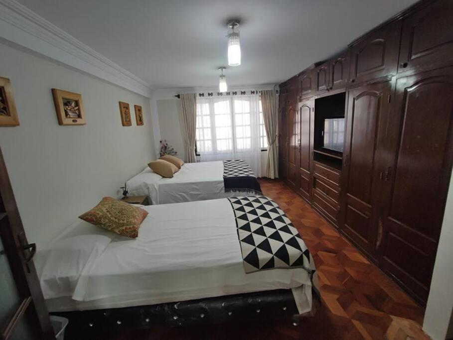 La Culta Elegante - 2