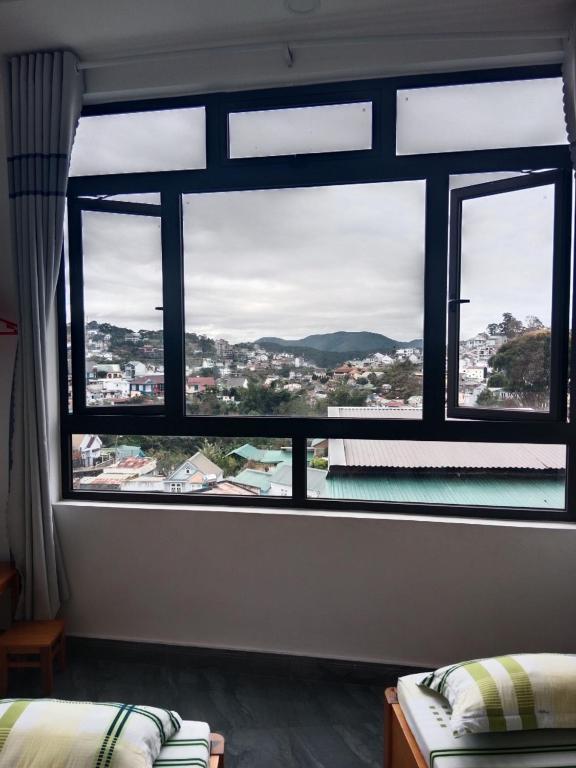 Nhà nghỉ Gia Tiến