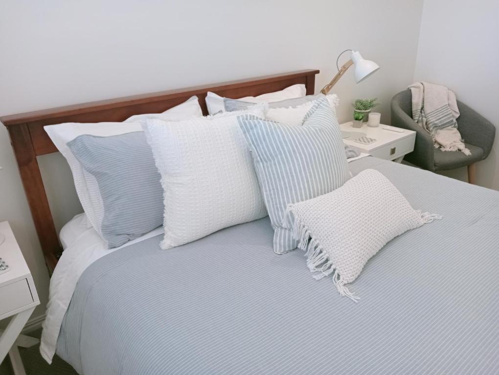 Relaxing retreat at 71 Dillons guest suite photo