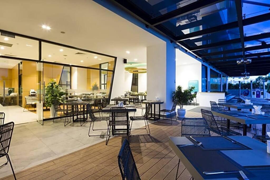 Chic Nha Trang Ocean View Studio With Pool