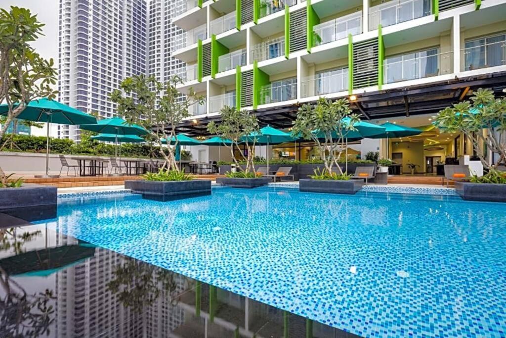 Chic Nha Trang Ocean View Studio With Pool