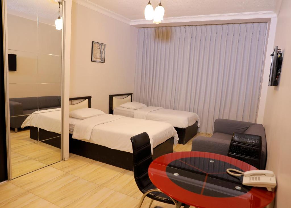 Abu Al Soud Hotel Apartments photo