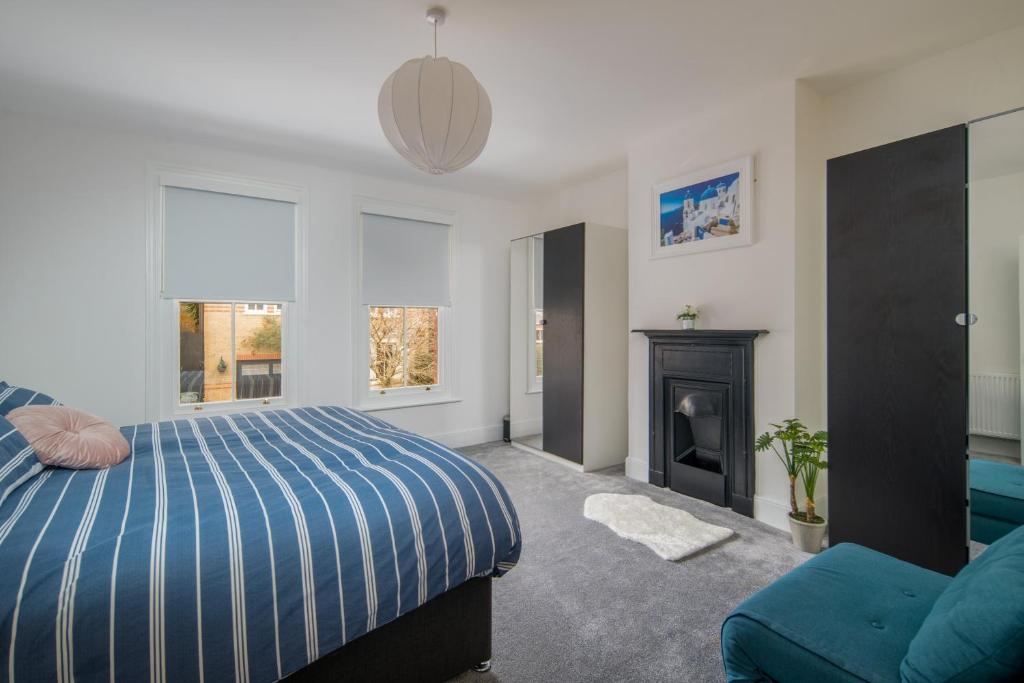 3 Anzac Cottage, Cowes photo 2