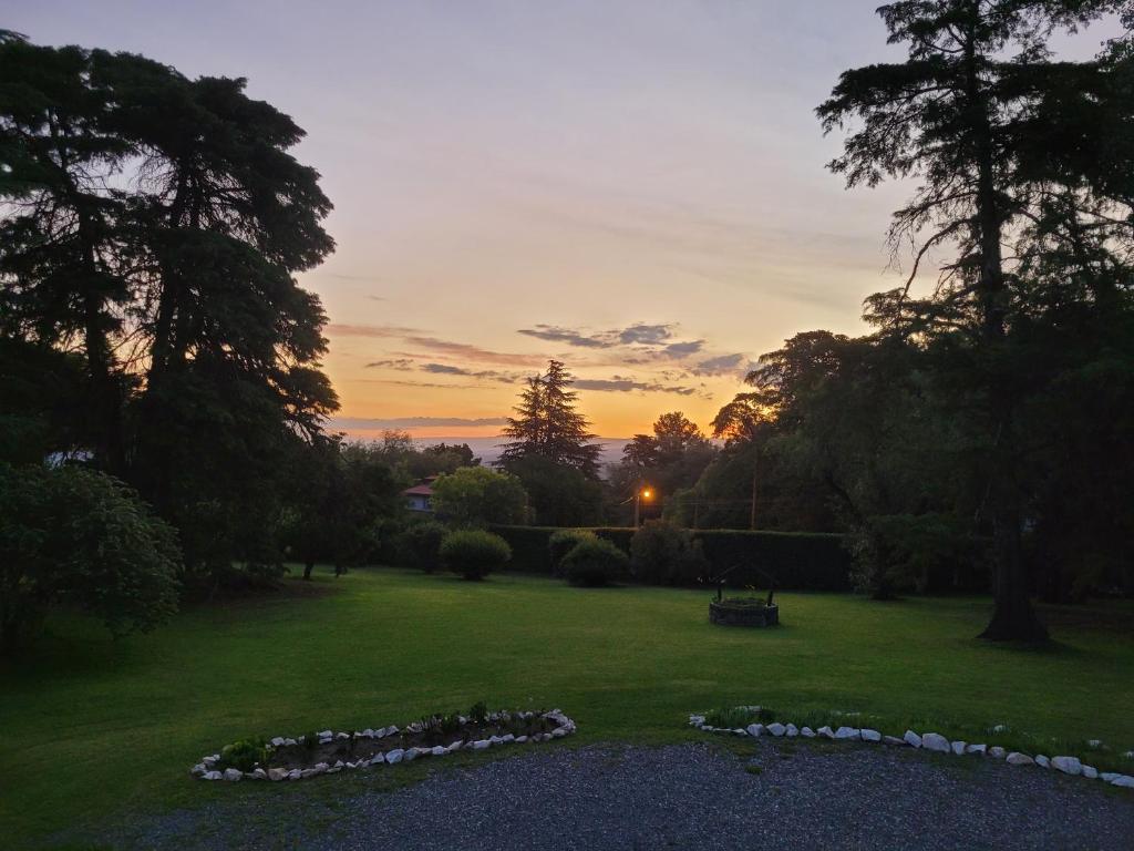 Amplia Casona de Estilo en La Falda - 3