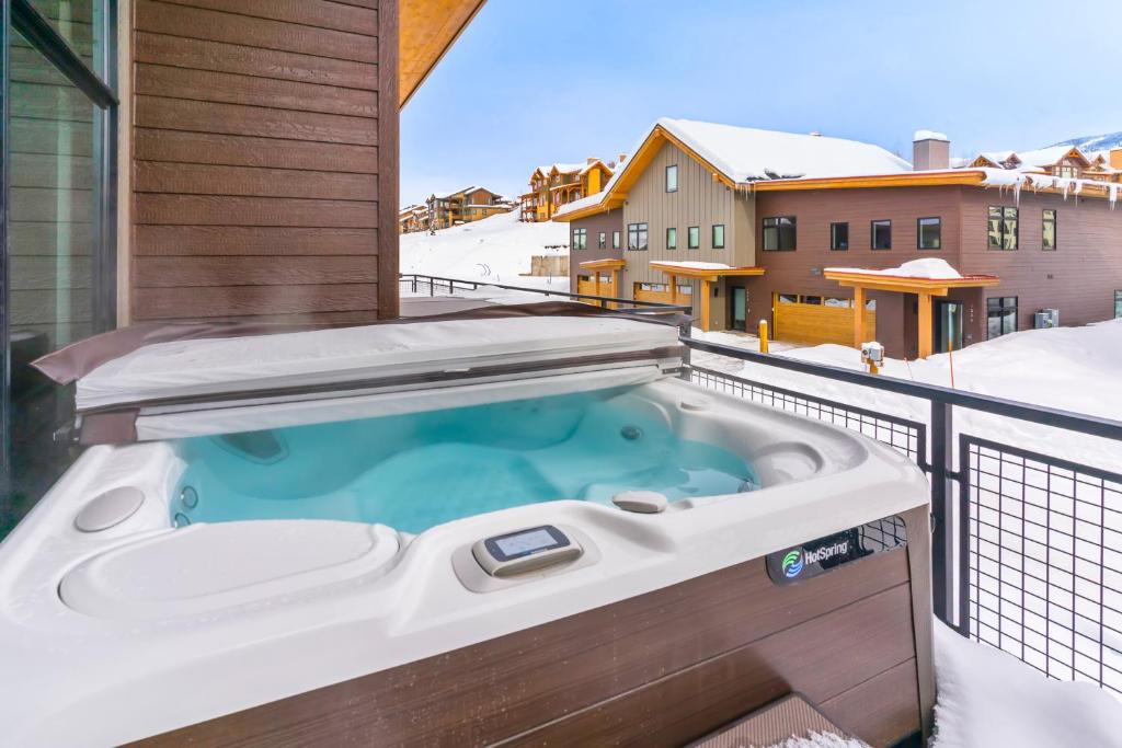 Comfy & Modern, Steamboat Springs