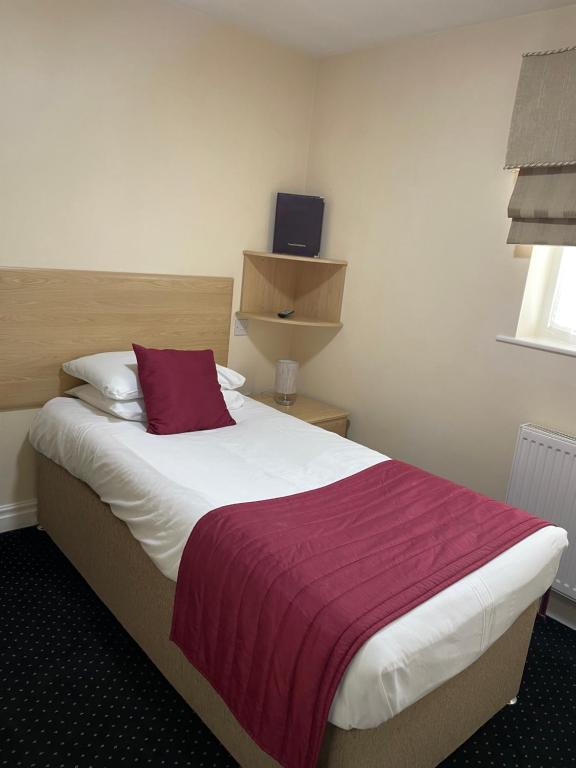 Kings Croft Hotel photo