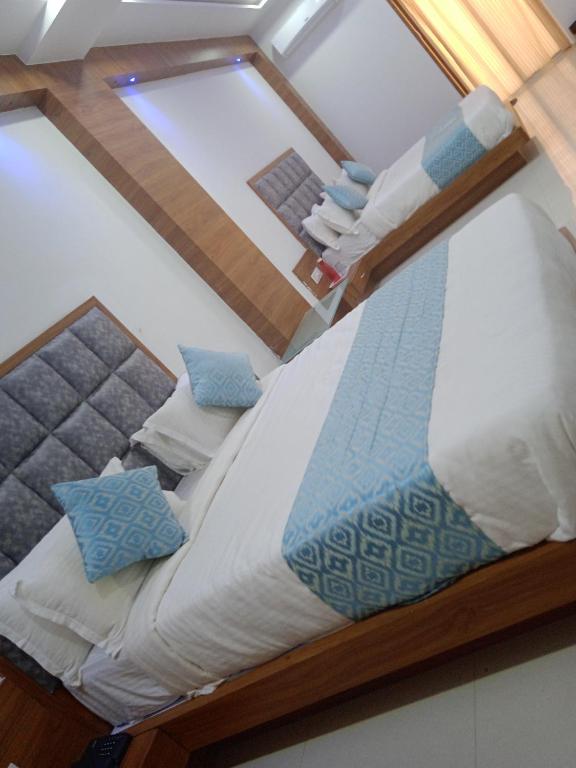 Hotel Neptune Palace photo