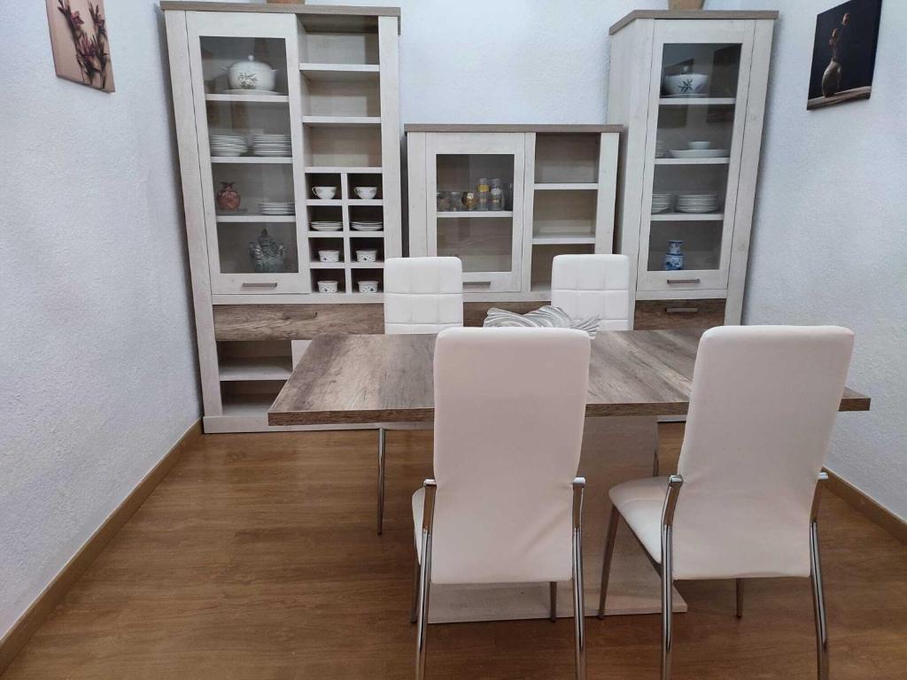 Apartamento con vistas a la Marina Real - 5