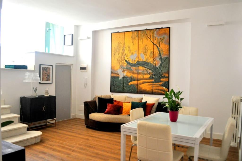 Casa con giardinetto al centro di Roma, Rom