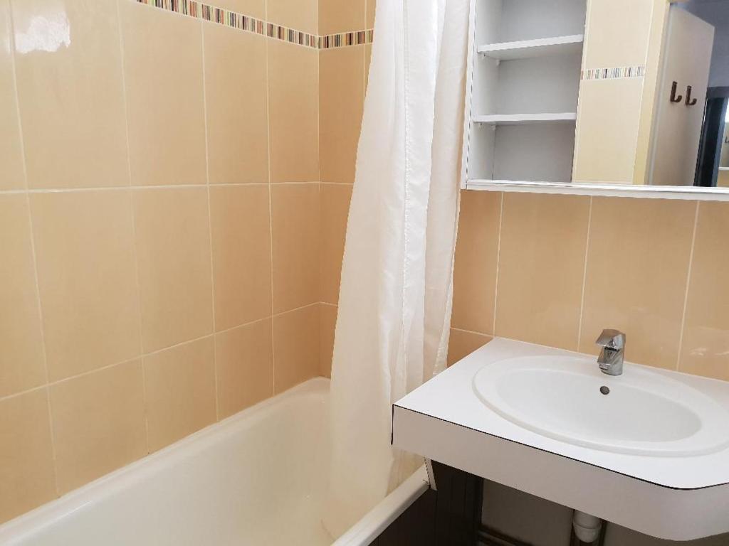 Appartement cosy pour 4, pieds des pistes, Les Menuires, wifi, animaux ok - FR-1-574-42 - 4