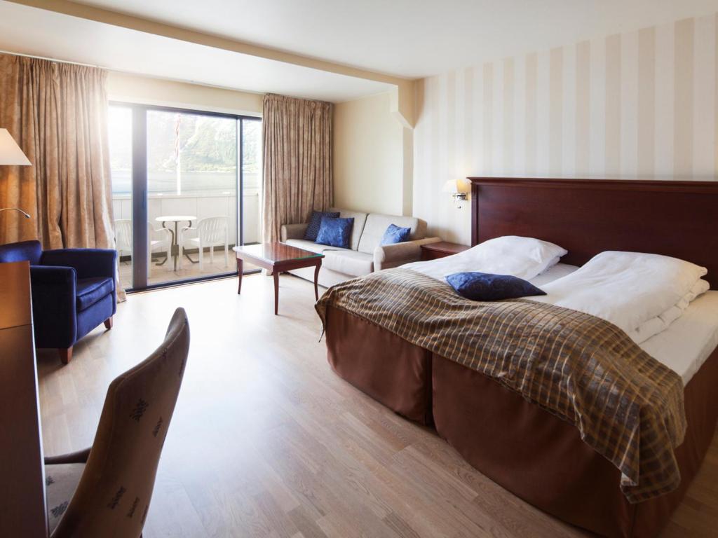 ห้องดีลักซ์เตียงแฝดพร้อมวิวทะเล