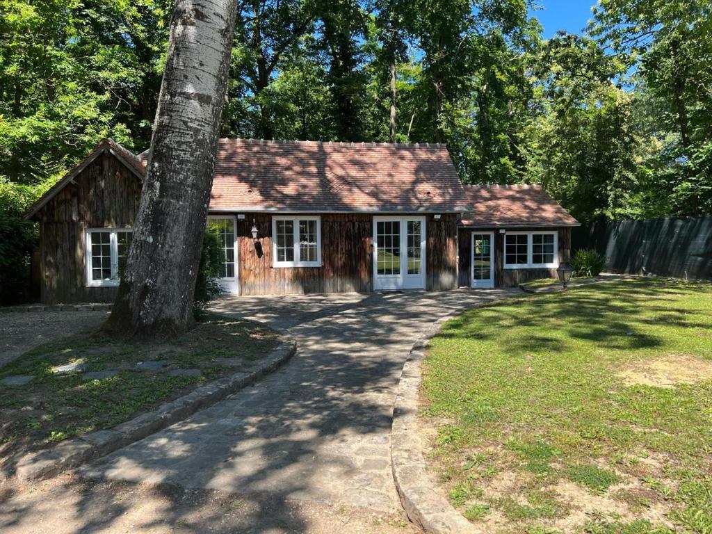 Gîte Thoiry, 4 pièces, 6 personnes - FR-1-527-6