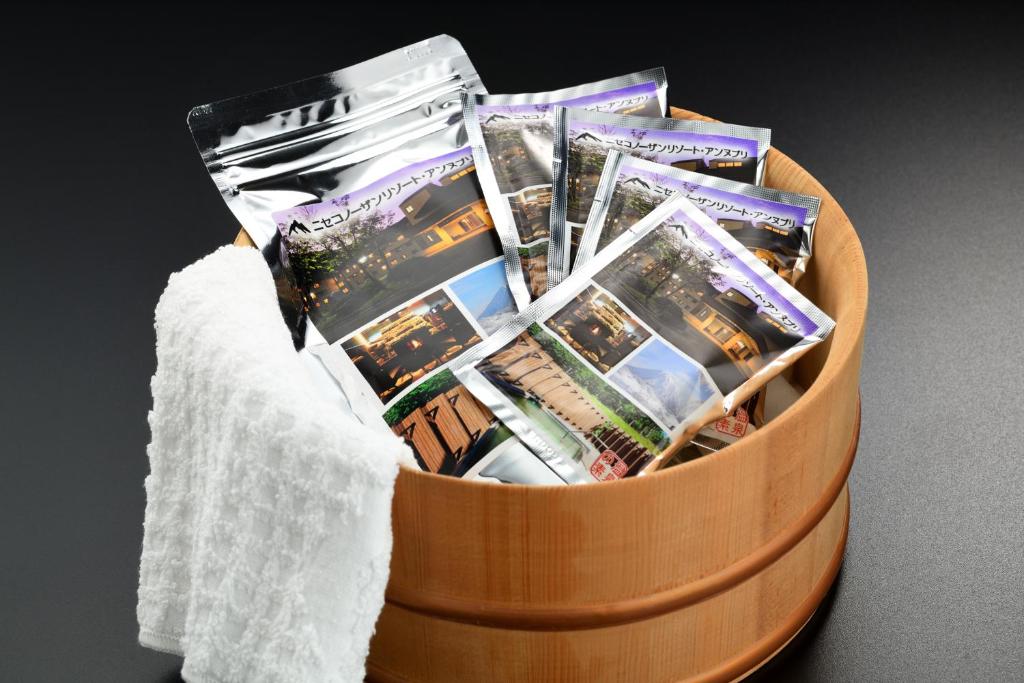 Hot spring bath