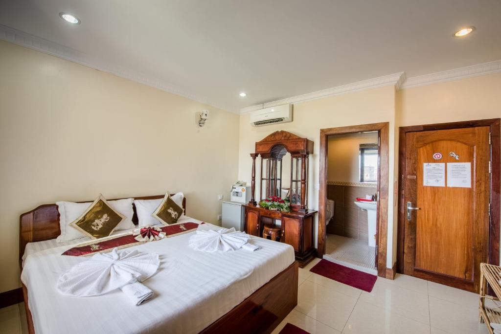 Seng Hout Hotel photo