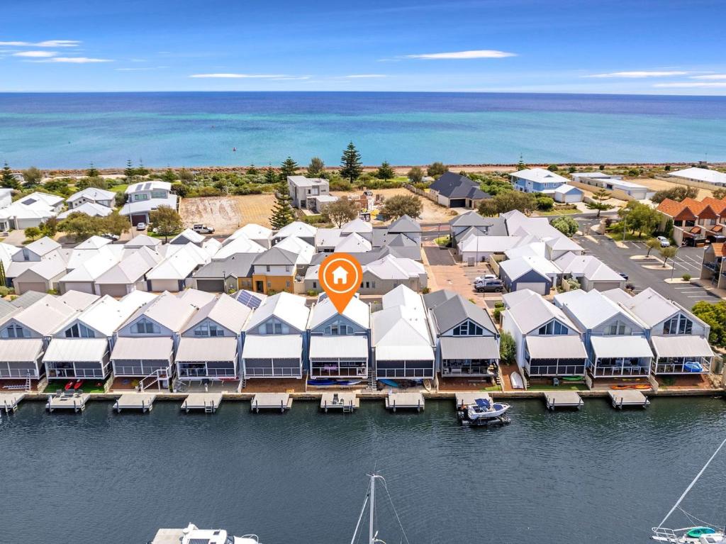 Marina View Port Geographe with WiFi, Wonnerup