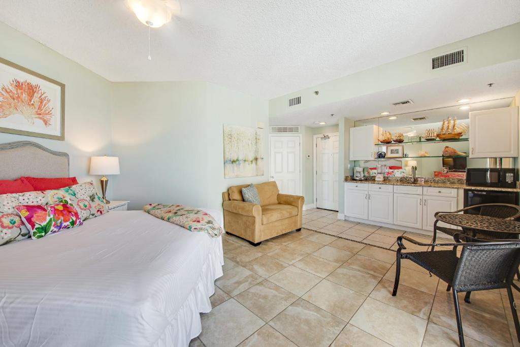 Sterling Sands 514A