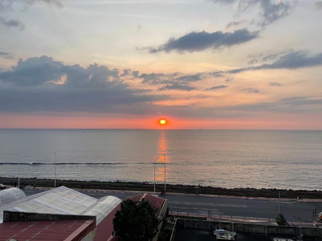 Lovely Sea View Apartment photo